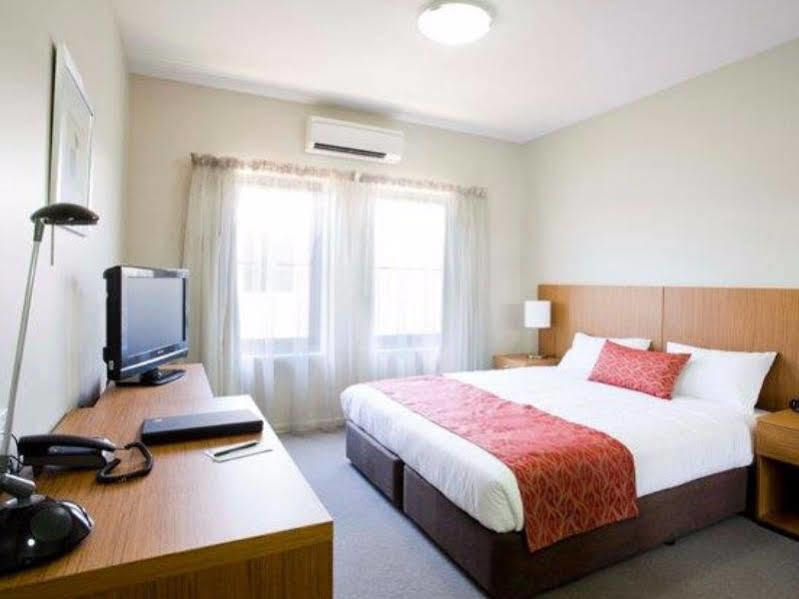 Gladstone Downtown Central Apartment Hotel Official Εξωτερικό φωτογραφία